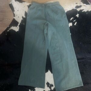 Victoria’s Secret Pink Fresh Forest Ivy Fleece Wide Leg Sweatpants Medium NWOT